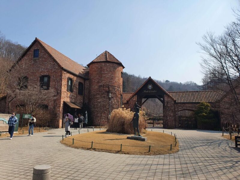 韓国・春川にあるヨーロッパ風の庭園「ジェイドガーデン」へ