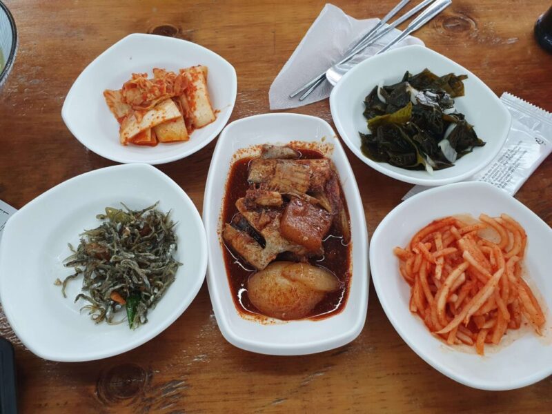 韓国・チェジュ島にある鮑料理人気店「海女潜水村(해녀 잠수촌)」へ