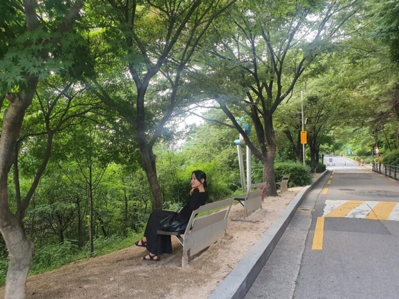 ソウル・大学路にあるSNS映えスポット「梨花洞壁画村 」へ