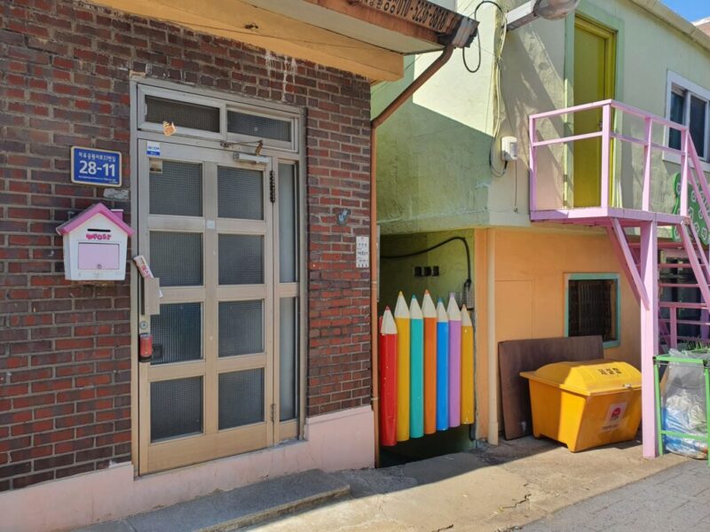 韓国・仁川チャイナタウンにある「松月洞童話村（송월동 동화마을）」へ