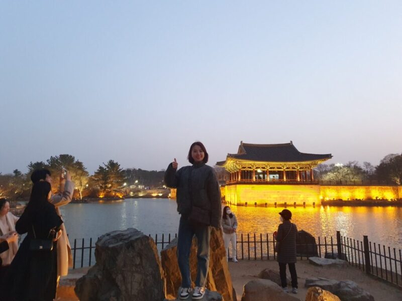 韓国・慶州のおすすめ夜景スポット「東宮と月池（동궁과 월지）」へ