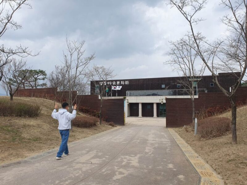 韓国・慶州にある朝鮮王朝時代の両班村「良洞民俗村」へ