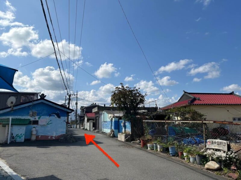韓国・束草にあるSNS映えスポット「アバイ壁画村」へ