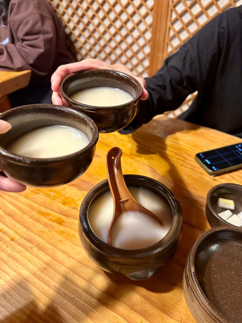 ソウルで人気な【仁寺洞スジェビ】へ。（トンドンジュとチヂミも食べるべし！）