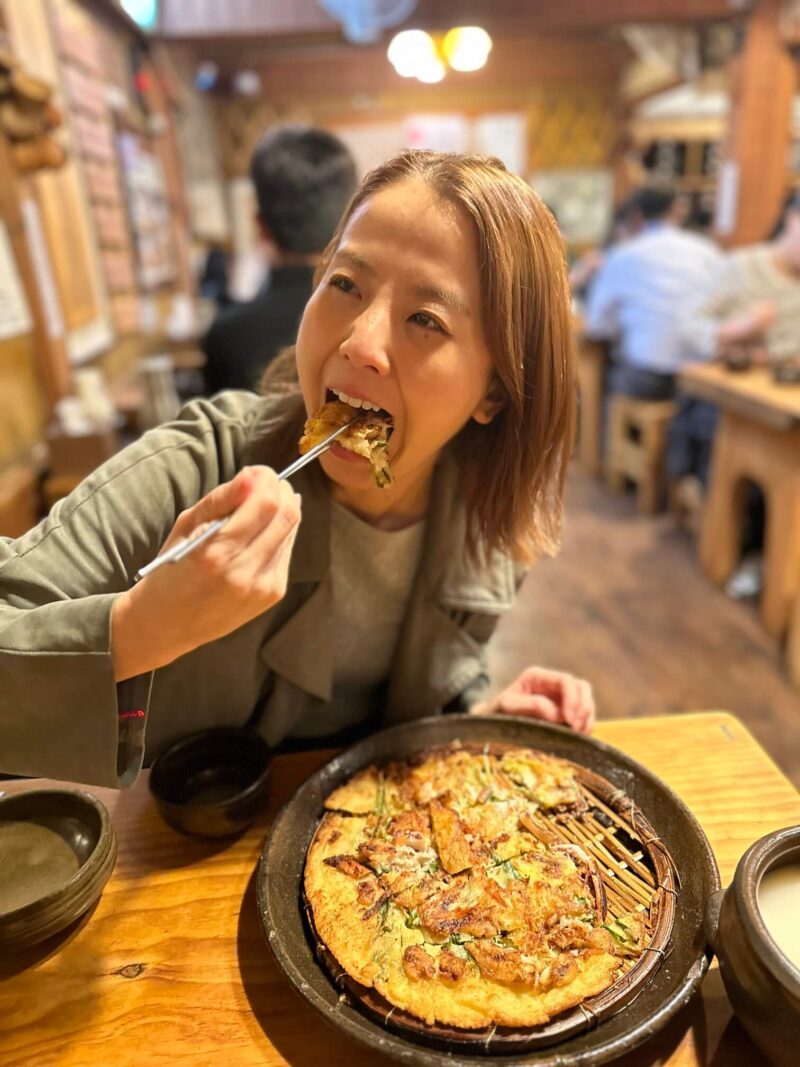 ソウルで人気な【仁寺洞スジェビ】へ。（トンドンジュとチヂミも食べるべし！）