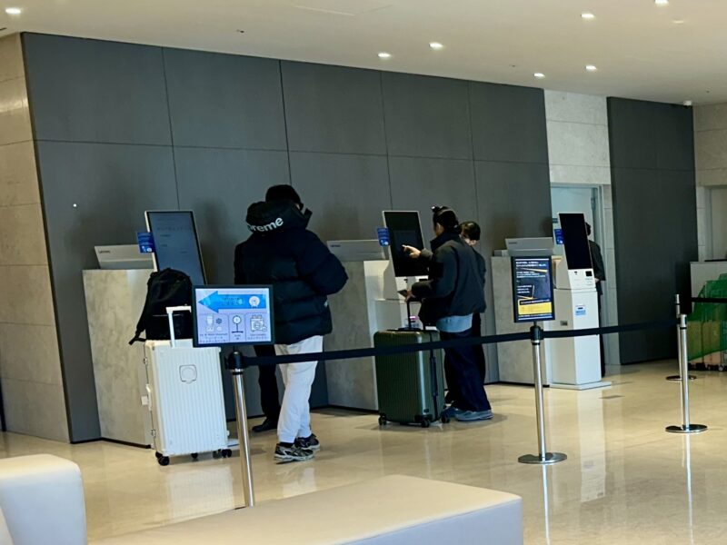 キオスクでチェックイン