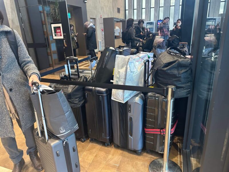 荷物の預け入れ