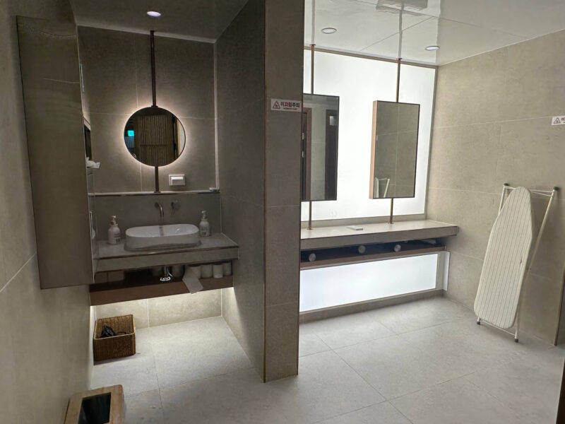 シャワー＆トイレ