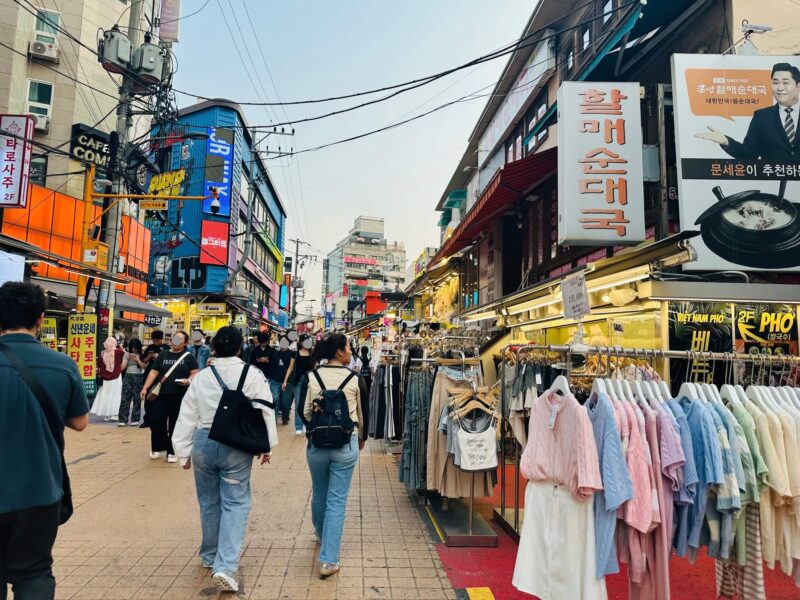 弘大ショッピング通り