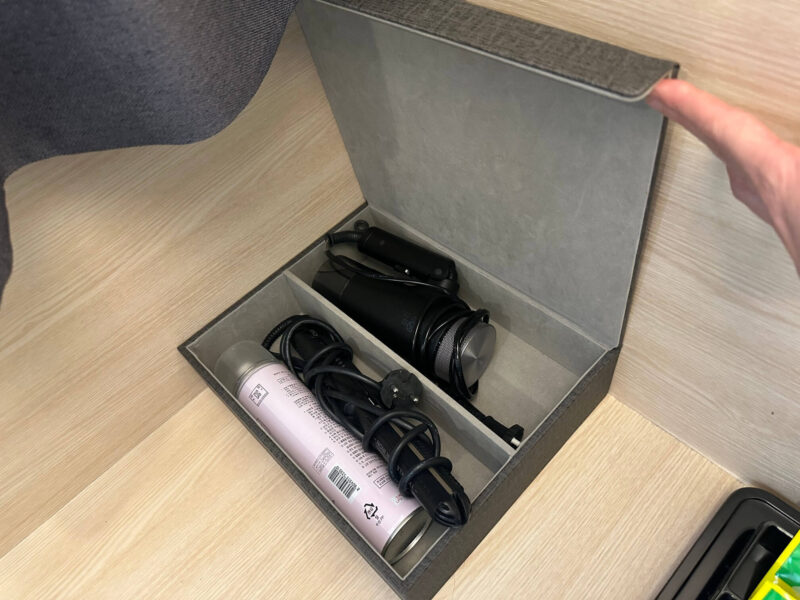 ドライヤー・アイロン