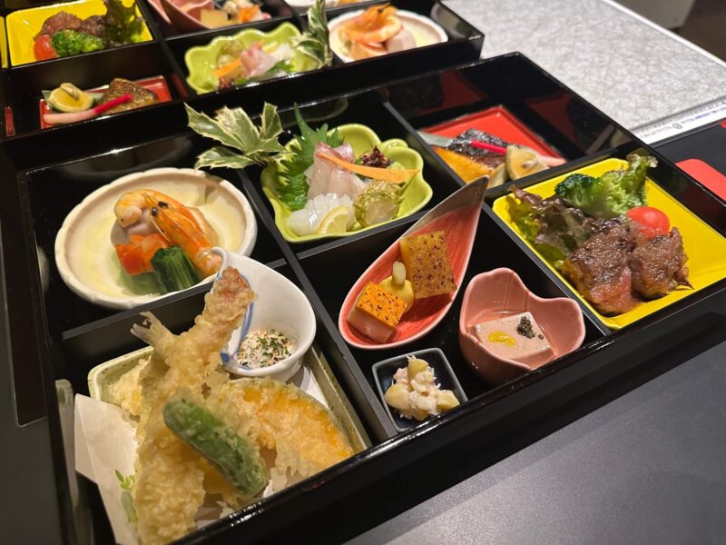 松花堂弁当